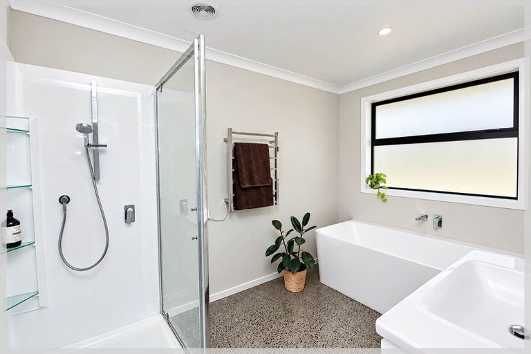 Photo of property in 62a Norbiton Road, Foxton, 4814