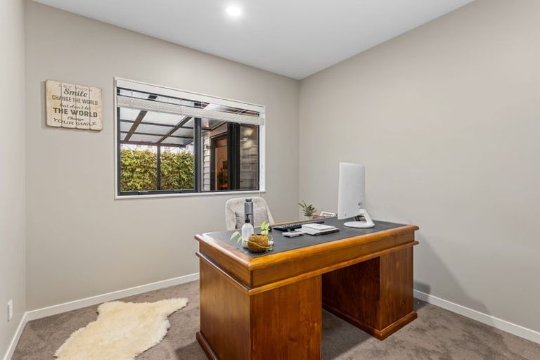 Photo of property in 10 Riverhead Point Drive, Riverhead, 0820