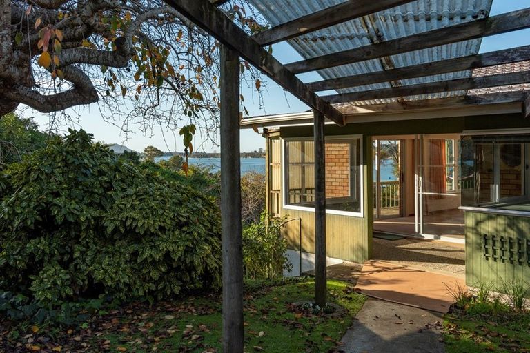 Photo of property in 101 Harbour View Road, Omokoroa, 3114