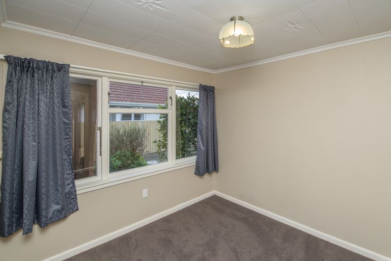 Photo of property in 12 Pamela Street, Linwood, Christchurch, 8062