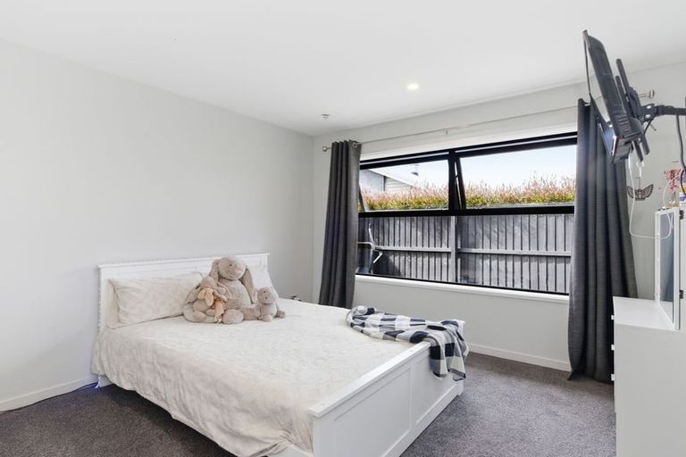 Photo of property in 48 Shadbolt Lane, Rolleston, 7614