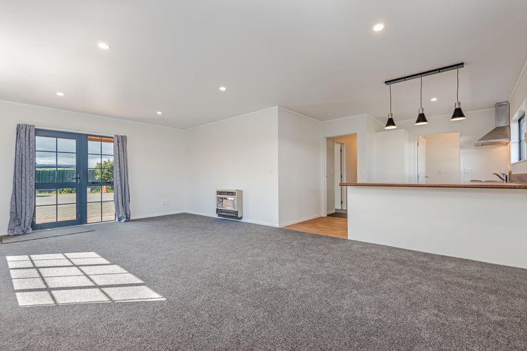 Photo of property in 415 Tremaine Avenue, Takaro, Palmerston North, 4412