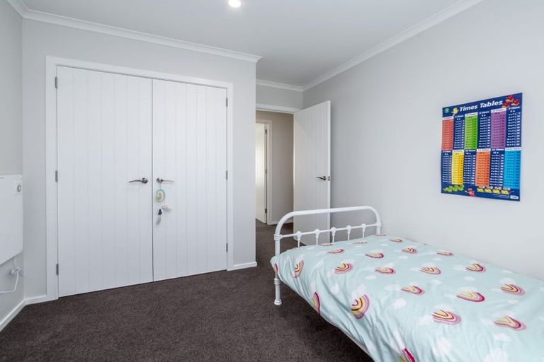 Photo of property in 4 Mckerrow Place, Featherston, 5710