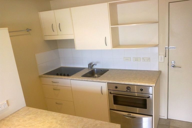 Photo of property in The Rennaissance, 2d/18 Ronwood Avenue, Manukau, Auckland, 2104