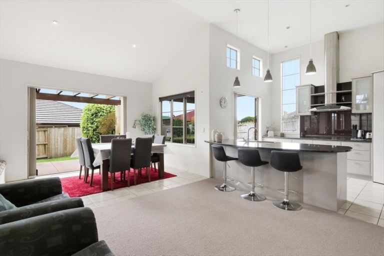 Photo of property in 48 Norm Freeman Drive, Te Puke, 3119