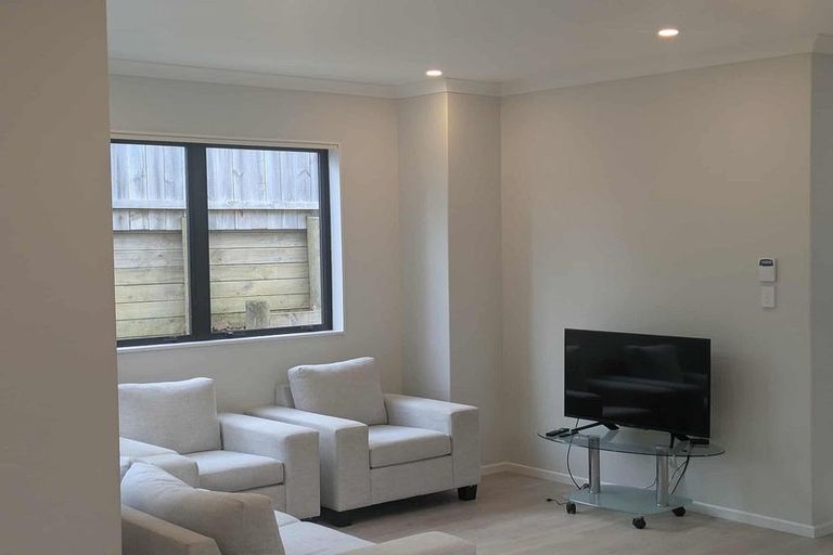 Photo of property in 24c Tui Crescent, Manurewa, Auckland, 2102