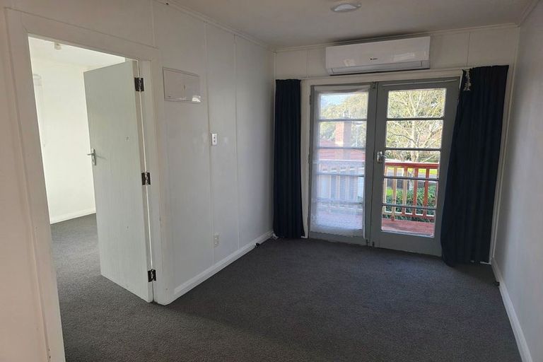 Photo of property in 16 Manuka Street, Hokowhitu, Palmerston North, 4410