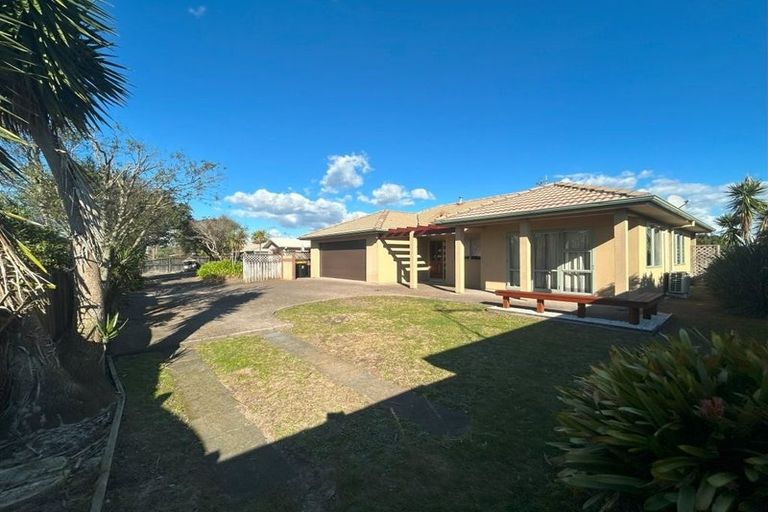 Photo of property in 117 Blake Boulevard, Papamoa Beach, Papamoa, 3118