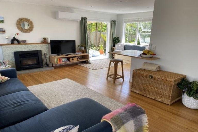 Photo of property in 84 Old Onerahi Road, Onerahi, Whangarei, 0110