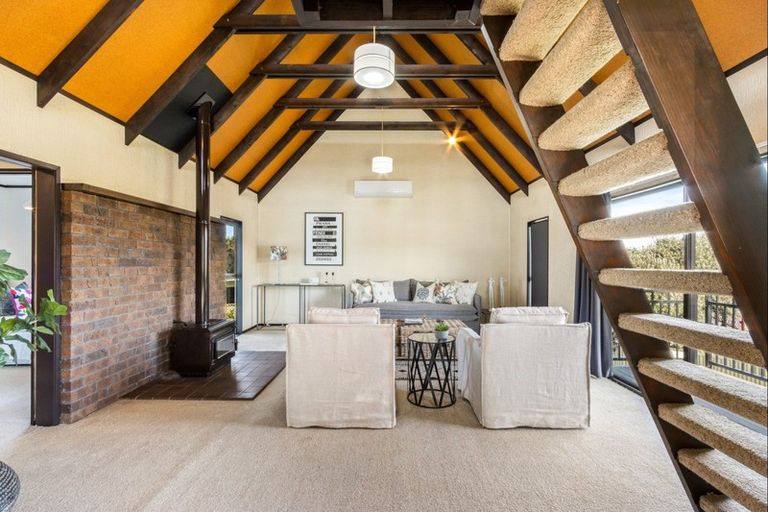 Photo of property in 20 Leeds Place, Tamatea, Napier, 4112