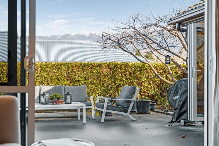 Photo of property in 48 Missy Crescent, Mount Pisa, Cromwell, 9383