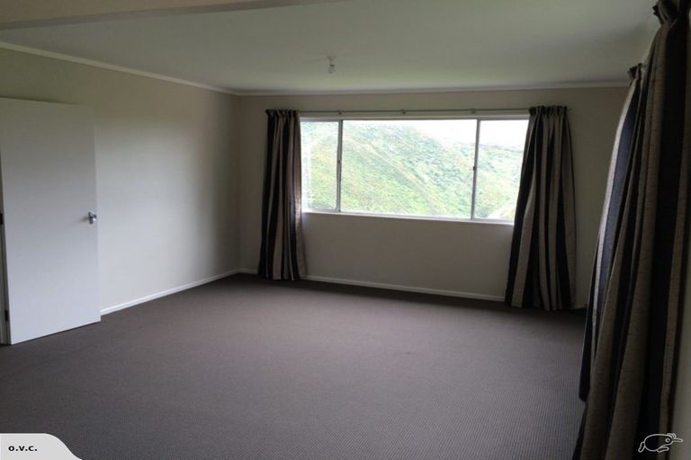 Photo of property in 12 Winnipeg Way, Kingston, Wellington, 6021