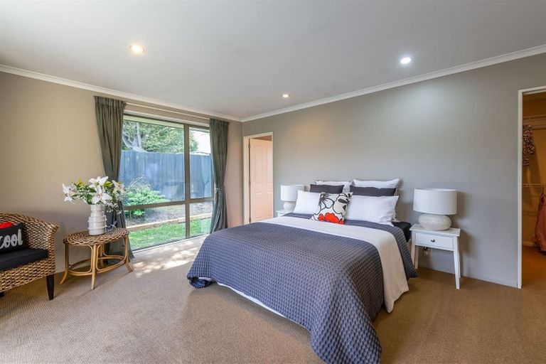 Photo of property in 12 Fuchsia Place, Halswell, Christchurch, 8025