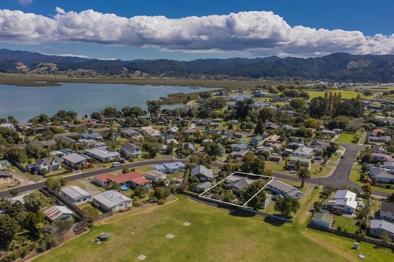 Photo of property in 31 Catherine Crescent, Whitianga, 3510