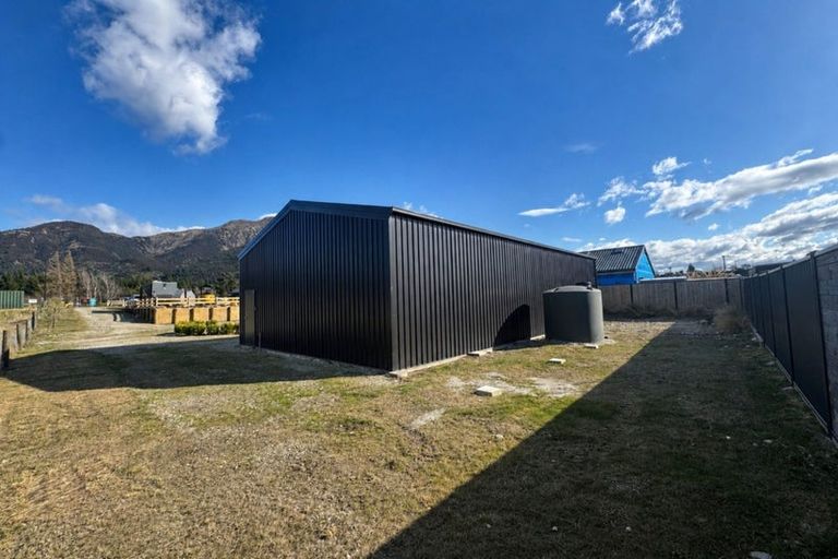 Photo of property in 70 Lost Burn Road, Lake Hawea, 9382