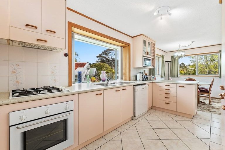 Photo of property in 34 Withers Road, Glen Eden, Auckland, 0602