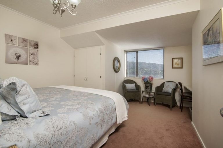 Photo of property in 3b Milton Terrace, Picton, 7220