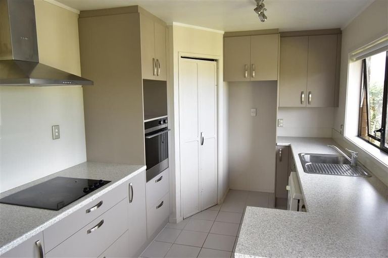 Photo of property in 1/131 Mokoia Road, Birkenhead, Auckland, 0626