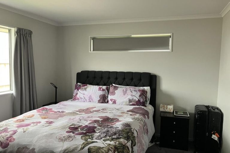 Photo of property in 40 Nicolau Avenue, Rolleston, 7615