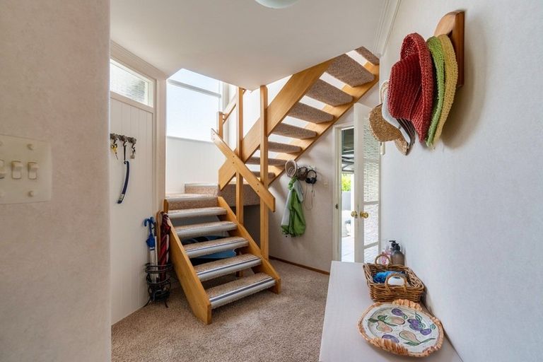 Photo of property in 19 Lemon Street, Otaki, 5512