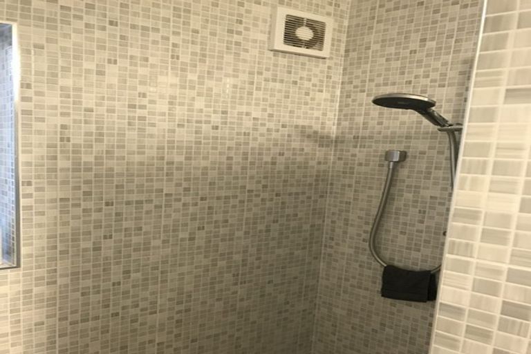 Photo of property in 21b Cooneys Drive, Matua, Tauranga, 3110