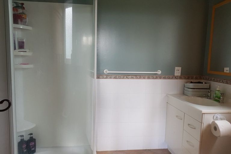 Photo of property in 9 Edward Street, Dannevirke, 4930