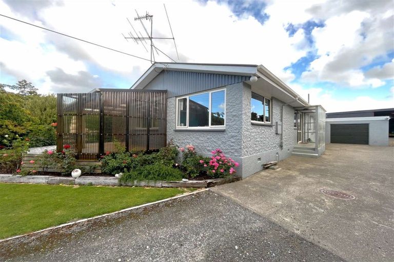 Photo of property in 165 Dunns Road, Otatara, Invercargill, 9879