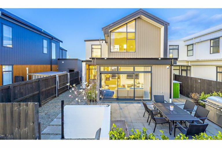 Photo of property in 49 Battalion Drive, Papakura, 2110