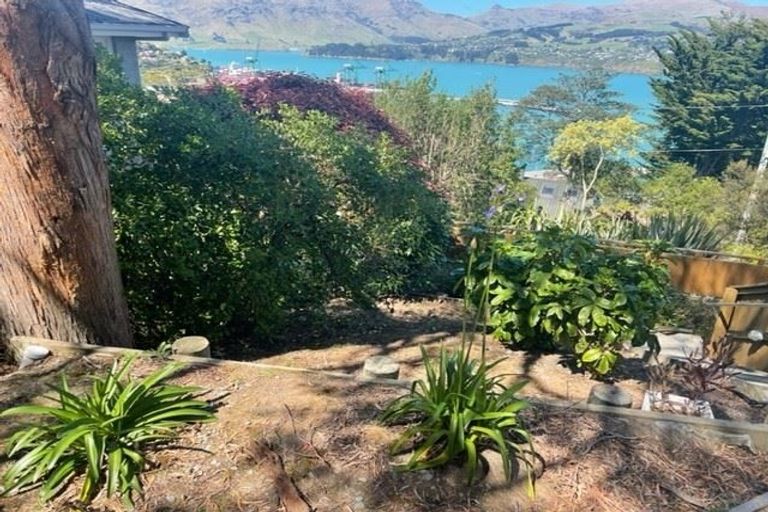 Photo of property in 4f Harmans Road, Lyttelton, 8082