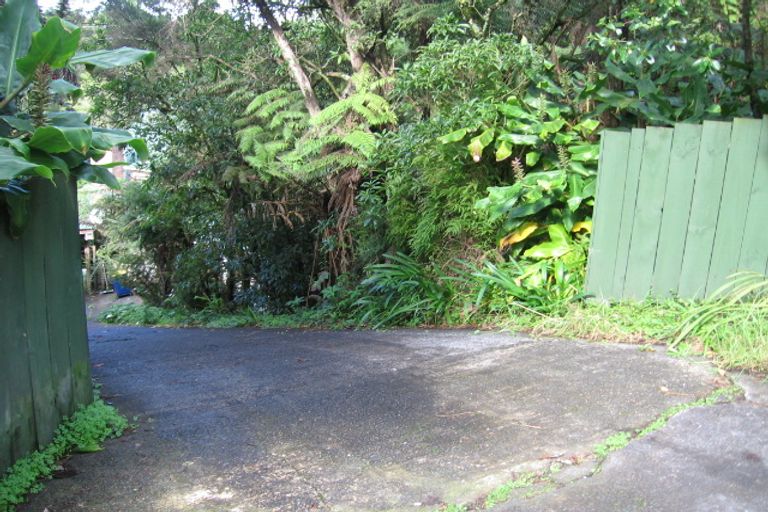 Photo of property in 324 Huia Road, Titirangi, Auckland, 0604