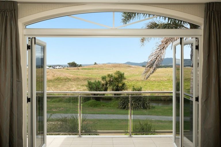 Photo of property in 15 Mandalay Key, Papamoa Beach, Papamoa, 3118