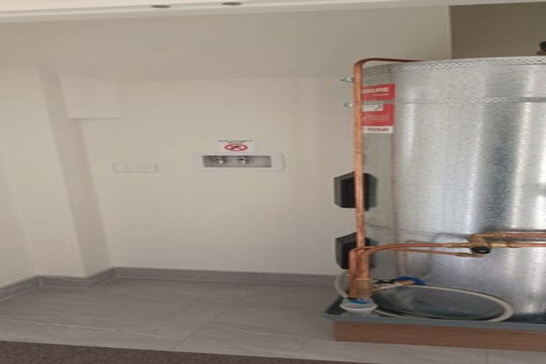 Photo of property in 37 Jabuka Street, Glen Eden, Auckland, 0602