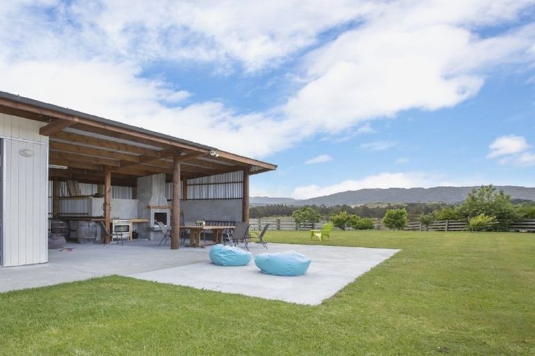 Photo of property in 76 Jack Boyd Drive, Mangawhai Heads, Mangawhai, 0573