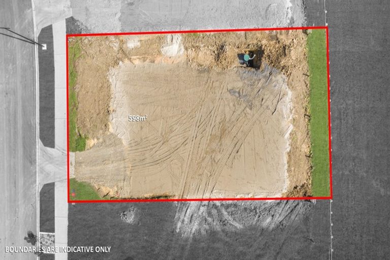 Photo of property in 6 Omahuru Road, Glenbrook, 2681