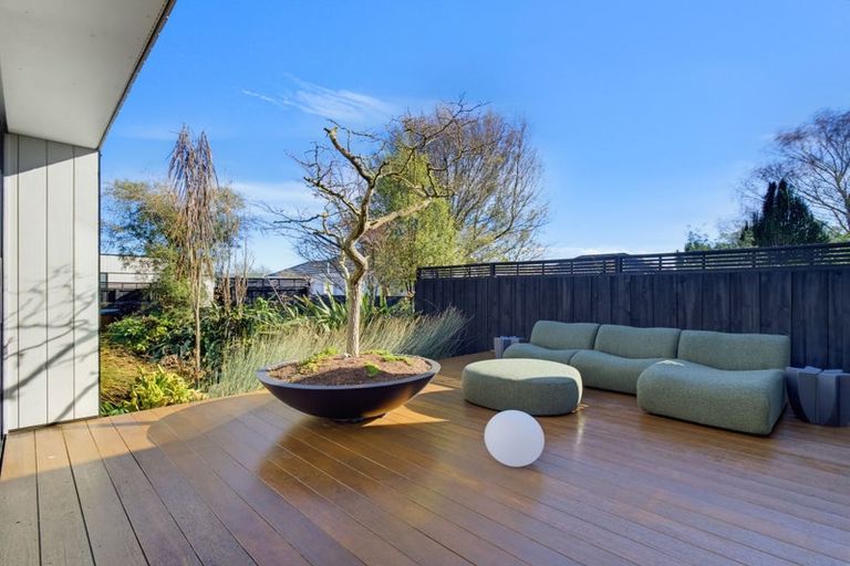 Photo of property in 275 Hills Road, Mairehau, Christchurch, 8013