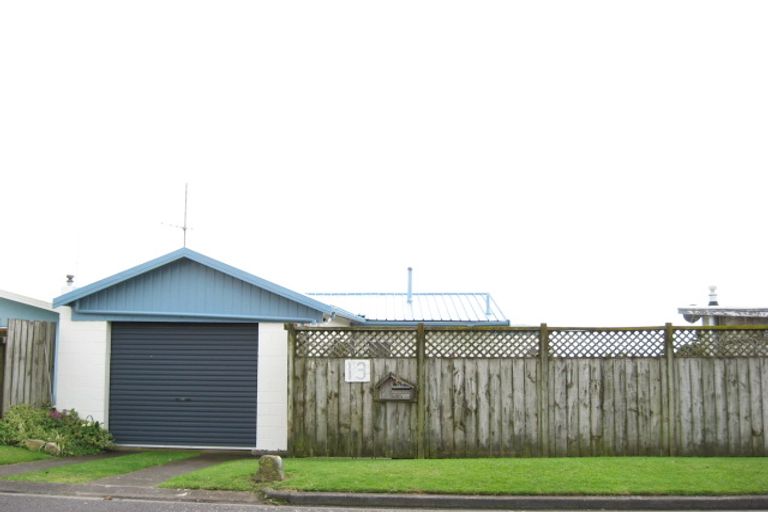 Photo of property in 13 Wanaka Terrace, Bell Block, New Plymouth, 4312