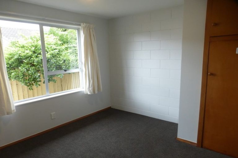Photo of property in 1/24 Bayswater Crescent, Bromley, Christchurch, 8062