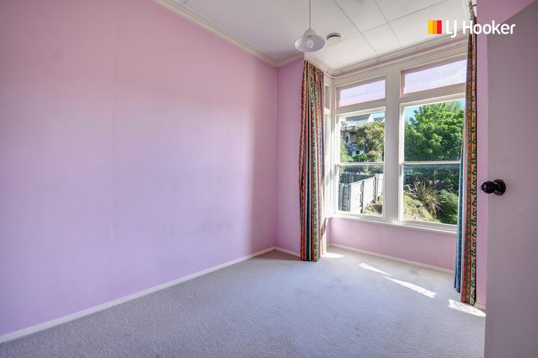 Photo of property in 6 Macbeth Street, Caversham, Dunedin, 9012