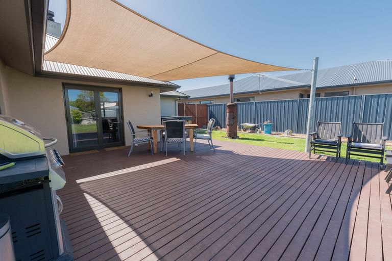 Photo of property in 7 Larch Crescent, Alexandra, 9320