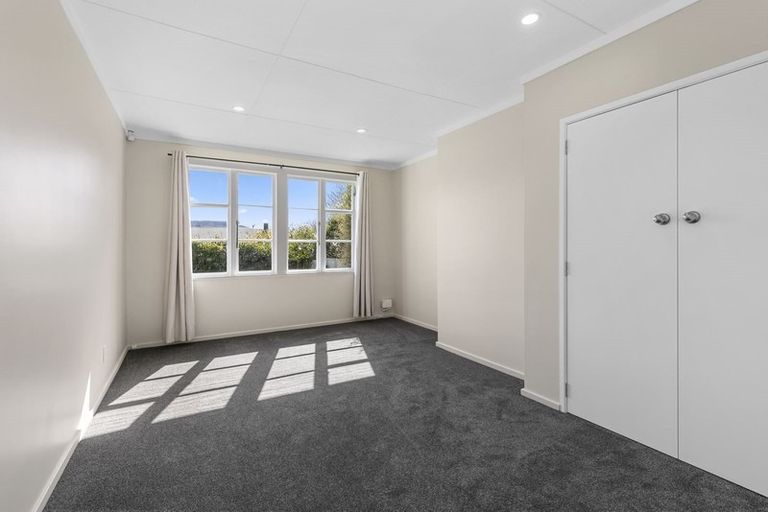 Photo of property in 15 Grierson Street, Naenae, Lower Hutt, 5011