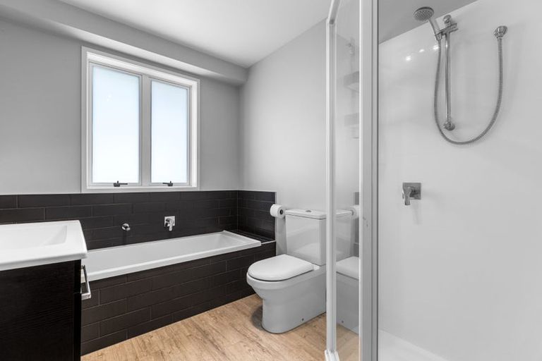 Photo of property in 2 Cecilia Place, Papamoa Beach, Papamoa, 3118