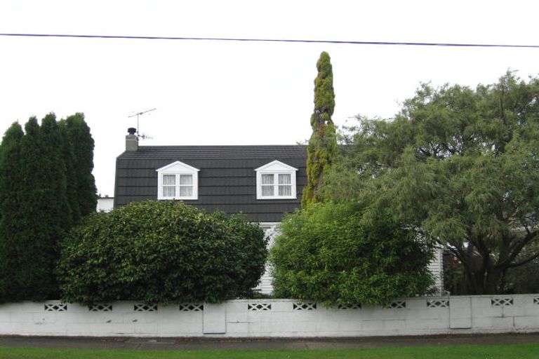 Photo of property in 67 Garden Road, Avalon, Lower Hutt, 5011