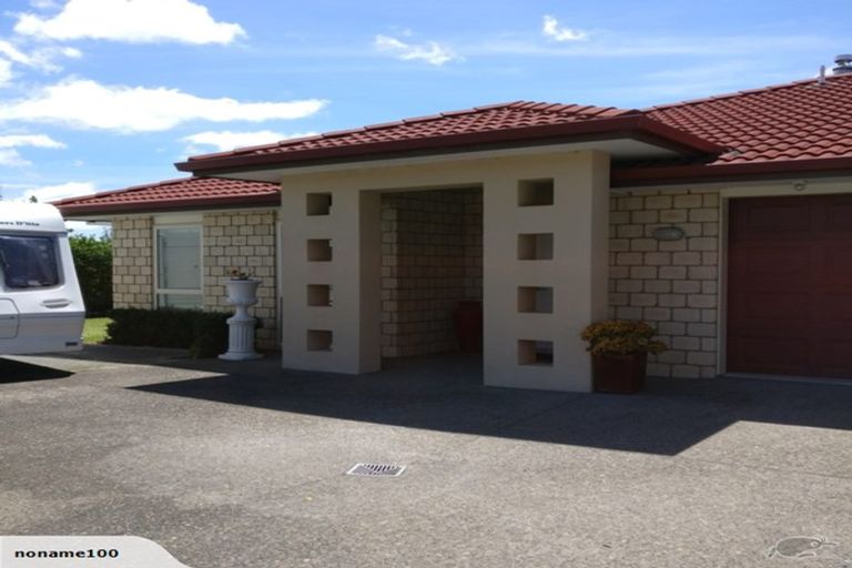 Photo of property in 1 Alva Glen Place, Pyes Pa, Tauranga, 3112