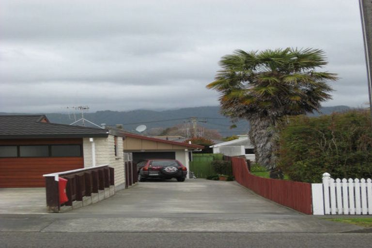 Photo of property in 132a Winchester Street, Levin, 5510