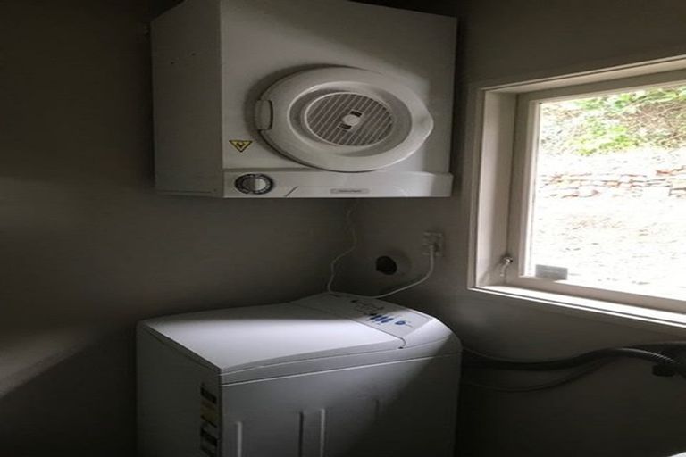 Photo of property in 2 Hornsey Road, Melrose, Wellington, 6023