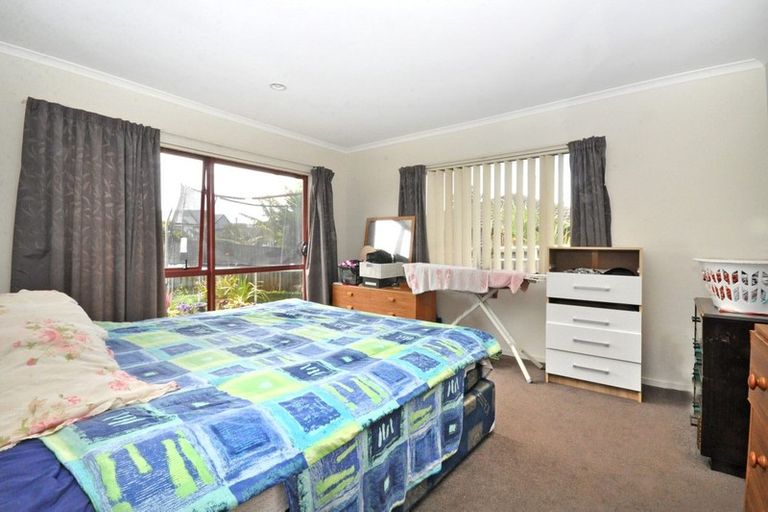 Photo of property in 15 Dole Place, Mangere, Auckland, 2022