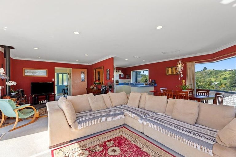 Photo of property in 18 Lorrigan Way, Welcome Bay, Tauranga, 3112