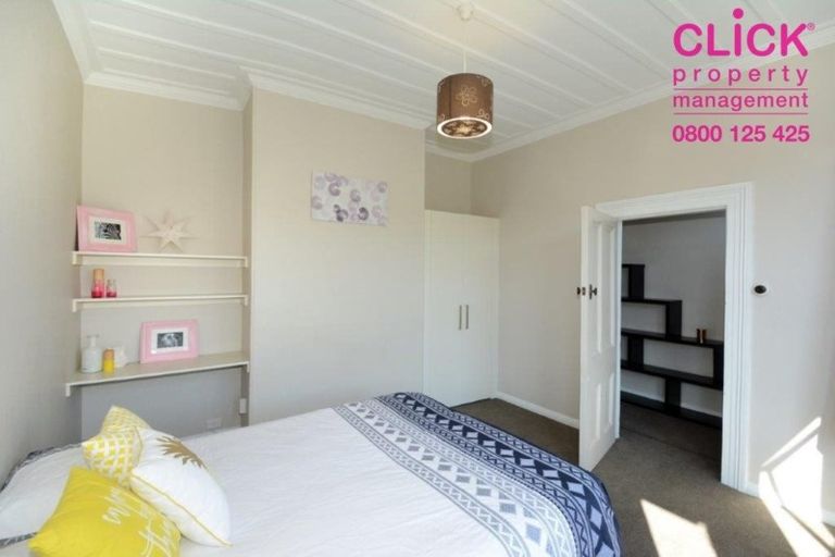 Photo of property in 42 Glen Road, Mornington, Dunedin, 9011