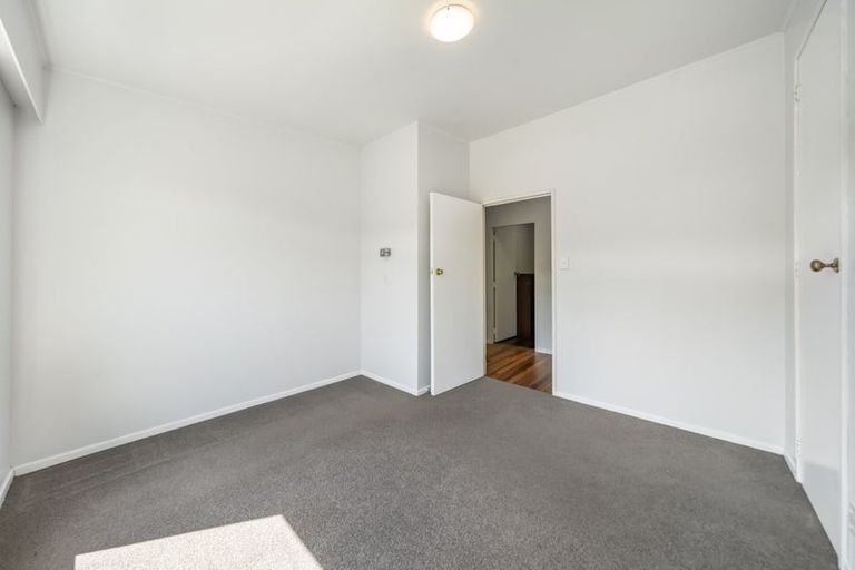 Photo of property in 12a Silverbirch Grove, Churton Park, Wellington, 6037