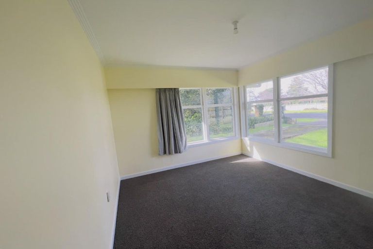 Photo of property in 34 Parsons Street, Saint Johns Hill, Whanganui, 4501